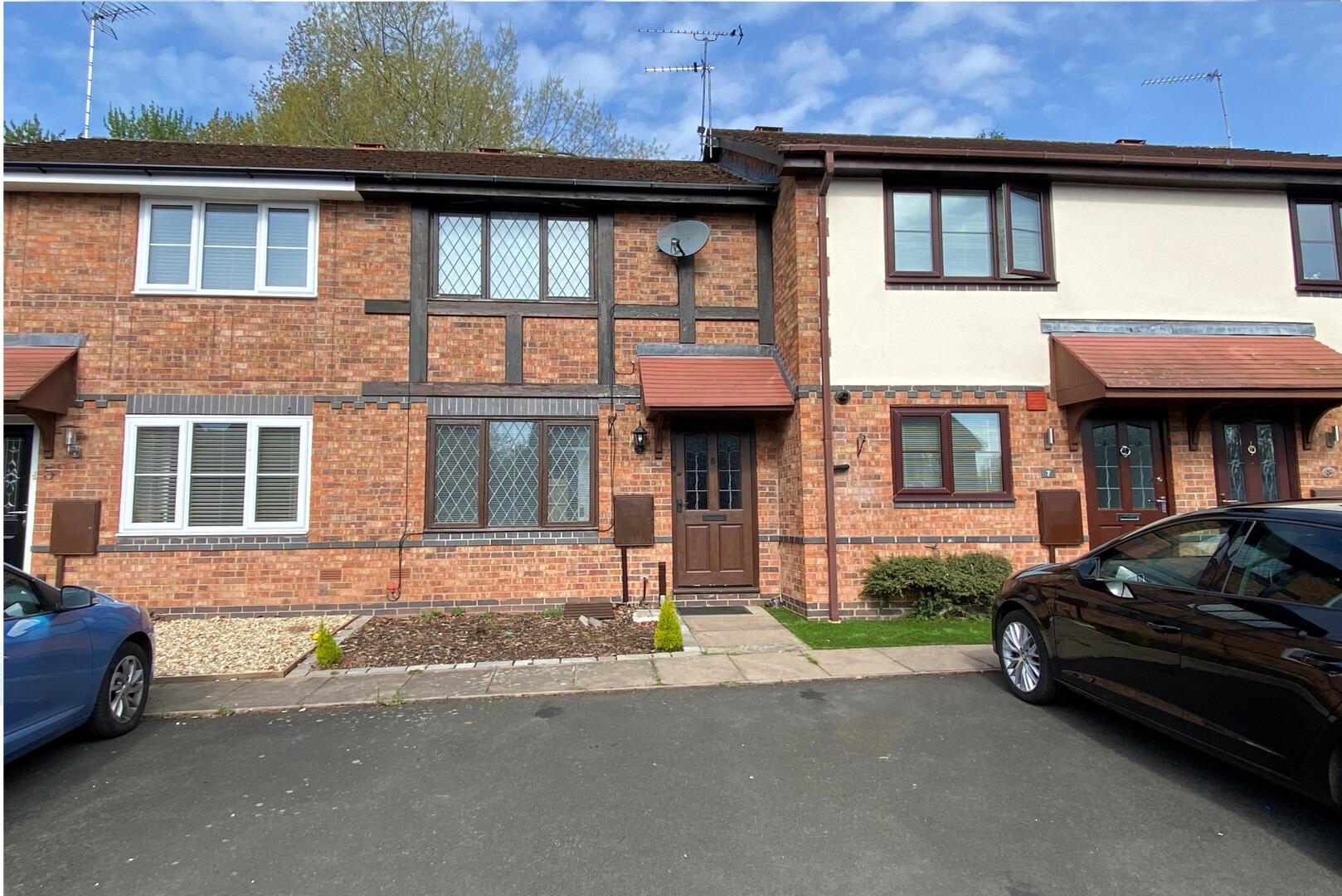 2 bed property in The Sycamores, Hagley
